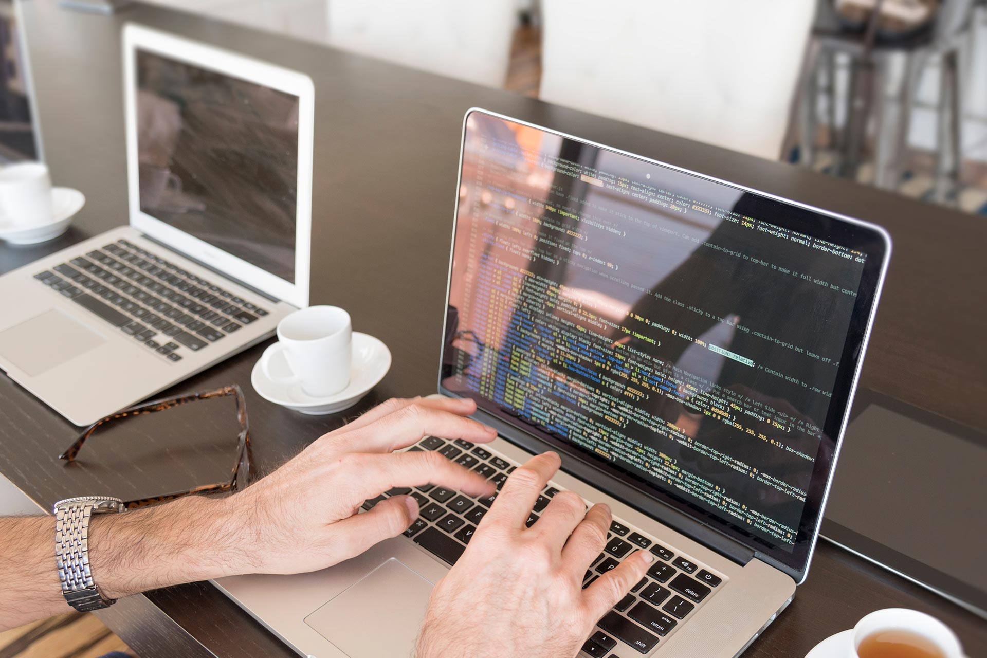 Como estruturar o RH de uma pequena empresa do zero (guia prático)